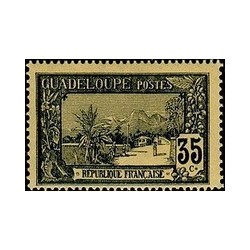 Guadeloupe N° 064 N *