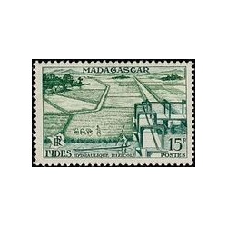 Madagascar N° 330 N **