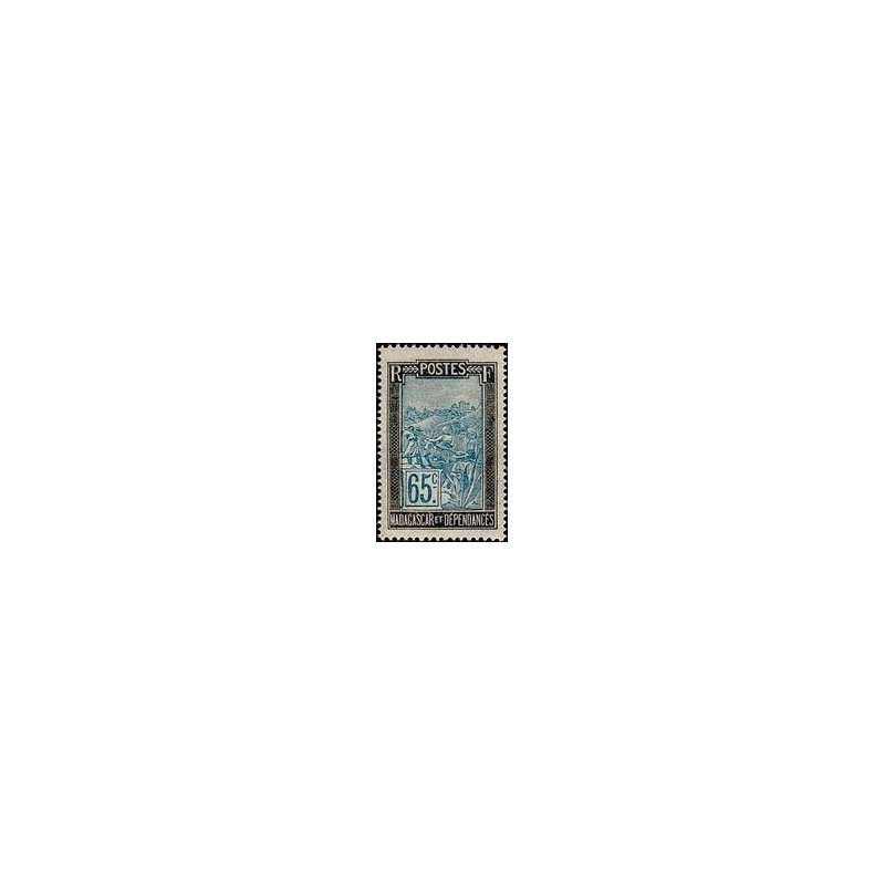 Madagascar N° 141 N *