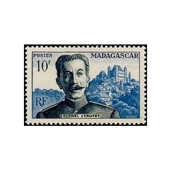 Madagascar N° 325 N *