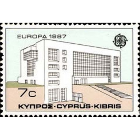 Chypre N° 0677 N**